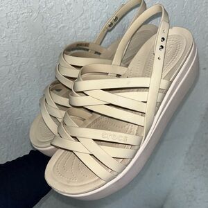Crocs LiteRide Strappy Platform Sandals Bone Beige Women’s W10